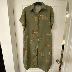 Shirt dress with 🐅 print